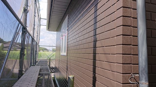 宮田村外壁屋根塗装 外壁上塗り3