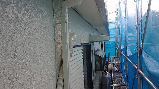 宮田村セキスイハイム屋根外壁塗装外壁上塗り1