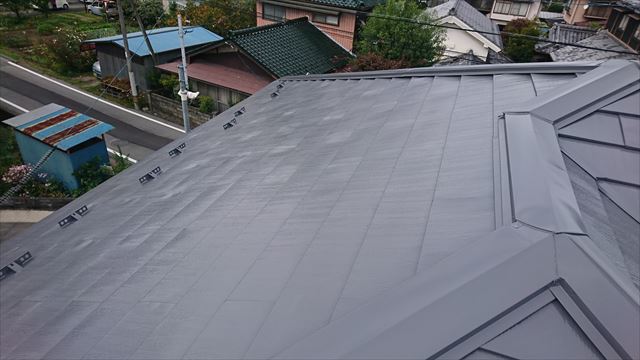 飯田市鼎　トタン屋根塗装ウッドピース完成3