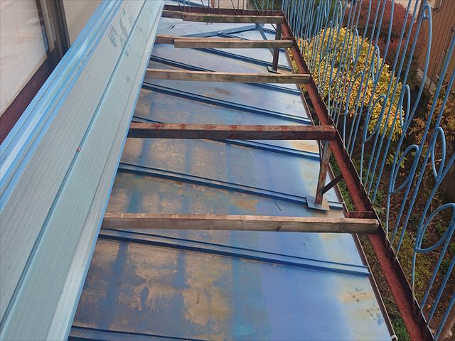 長野県駒ケ根市トタン屋根塗装洗浄3