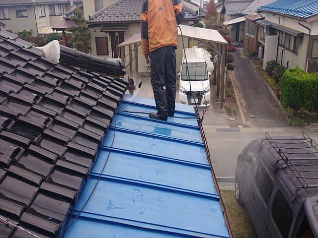 長野県駒ケ根市トタン屋根塗装洗浄4