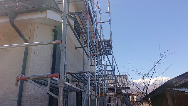 駒ケ根市外壁屋根塗装赤穂足場作業7
