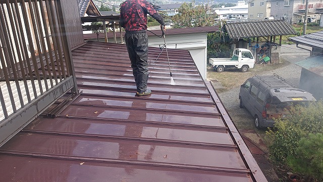 飯田市北方　トタン屋根洗浄5