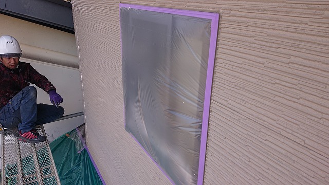 松川町外壁屋根塗装養生作業3