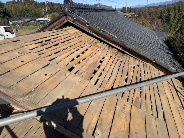 下條村S邸瓦おろし跡