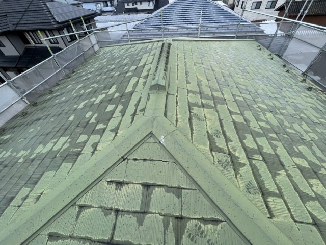 長野県飯田市でコロニアル屋根塗装工事着工しました
