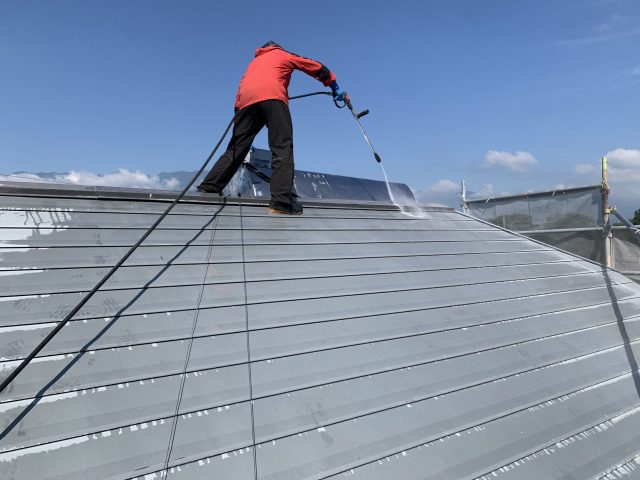 伊那市K邸太陽光パネル撤去　洗浄