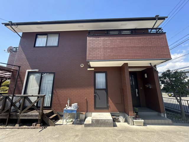 飯田市松尾で窯業系サイディングの浮きが気になっていたお家の外壁と屋根を塗装しました