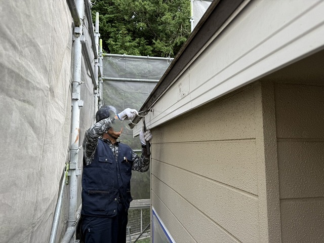 伊那市M邸雨樋撤去